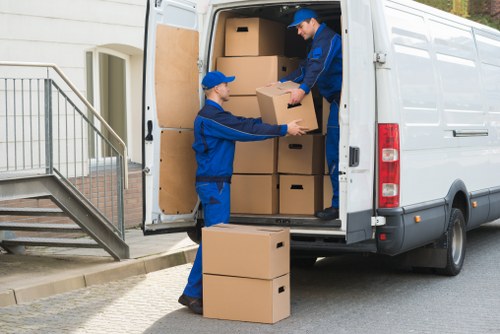 Removal truck hire service for a move in Walthamstow street