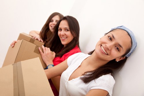 Free quote policy for local removals and furniture transport in Walthamstow
